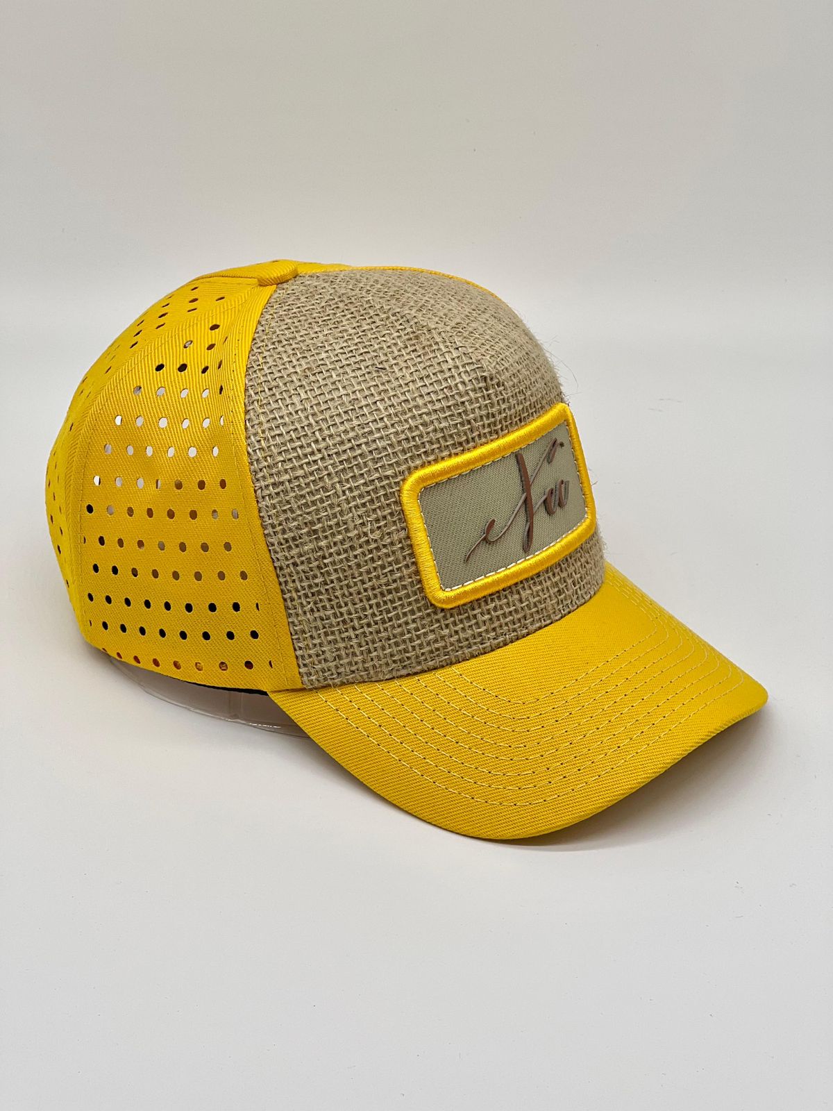 Canario Trucker Hat