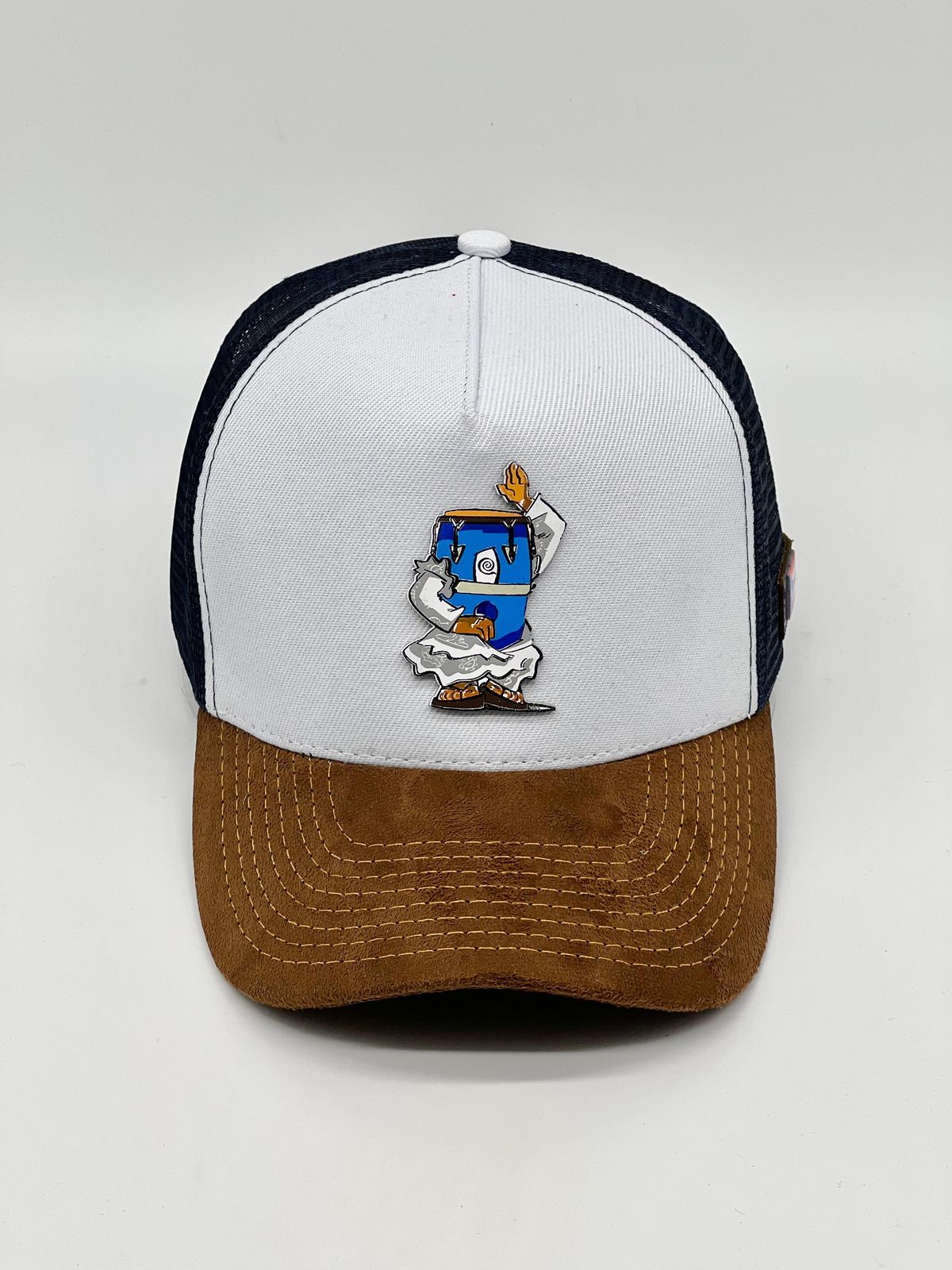 LA BOMBERA